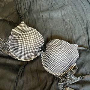 Houndstooth Full Coverage Demi